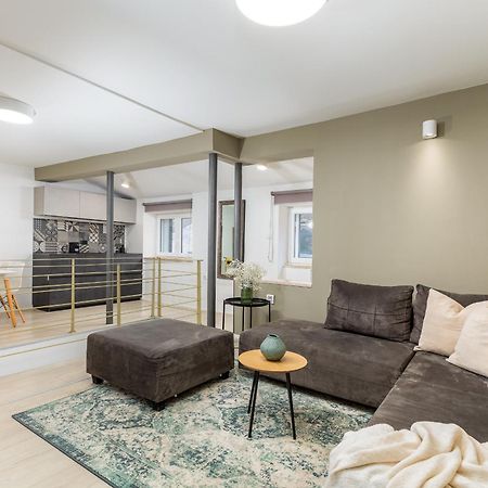 Unique Apartment Pula Exterior photo